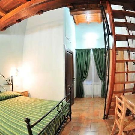 Azienda Agrituristica La Valle Del Sambuco ノルチャ エクステリア 写真