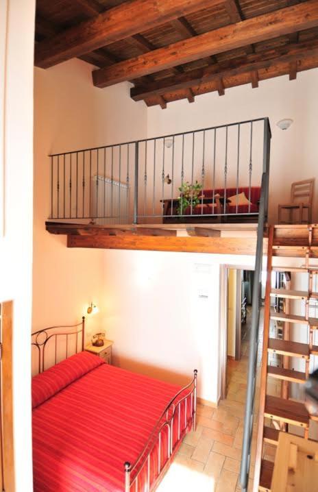 Azienda Agrituristica La Valle Del Sambuco ノルチャ エクステリア 写真
