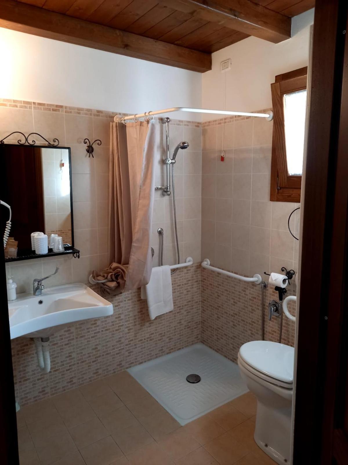 Azienda Agrituristica La Valle Del Sambuco ノルチャ エクステリア 写真
